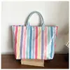 Bolsa Tote Transparente Listrada Colorida Estilo Doce Feminino Grande Capacidade Moda de Férias na Praia Versátil Bolsa de Ombro