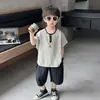 Conjunto de Verano con Estampado para Niños, Atuendo Casual Elegante de Dos Piezas para Niños, Ropa de Verano de Moda para Bebés al por Mayor