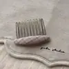 Peine Ovalado de Cuadros Estilo Coreano con Acabado de Alta Gama, Peine para el Cabello Elegante y Versátil para la Parte Posterior de la Cabeza, Peine para Recogidos y Accesorio para el Cabello para Crear una Corona Alta