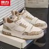 Tênis Masculino Warrior Primavera 2026 Novo Modelo Estudante Jovem Versátil Casual Tendência Sapatos de Couro Tênis Branco Calçados Esportivos Board Shoes