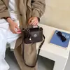 Bolsa de mão transfronteiriça de alta qualidade, novo estilo 2026, bolsa baú moderna para mulheres, bolsa de ombro estilosa, bolsa saco versátil