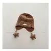 Gorro de Punto Unisex Color Sólido con Orejeras, Estilo Nuevo de Invierno 2026 para Niños, Cortavientos, Cálido, para Combinar con un Gorro