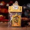 Novo amuleto de gato cultural e criativo de Suzhou do Xiaohongshu, cartão traseiro de capa de celular escrito à mão, cachorrinho atraente de sorte, amuleto de paz, amuleto de bênção