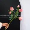 Rosa simulado de 5 cabezas con borde quemado, flor de seda retro, decoración para el hogar y la boda, ramo de flores artificiales, adornos para arreglos florales, venta al por mayor