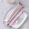 B&B Escova de Dentes Descartável de Cerdas Macias e Pasta de Dente Conjunto Dois em Um, Sabonete e Artigos de Higiene Pessoal, Conjunto Portátil Especial para Viagem