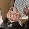 Bolso de Mano de Oso de Gama Alta para Mujer 2025 Nuevo Bolso Bowling Letra Nicho para Viajar Bolso Cruzado Versátil Bolso para Niños