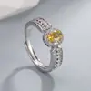 E-commerce Transfronteiriço Mais Vendido Champagne Cor Dourada Real Ring Light Estilo Luxo Anel Aberto para Dedo Indicador Joia Versátil de Fada