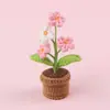 Maceta de flor de hilo tejida a mano con ganchillo, adorno de flor tejido, decoración para coche y escritorio, venta al por mayor desde una fábrica de artesanía
