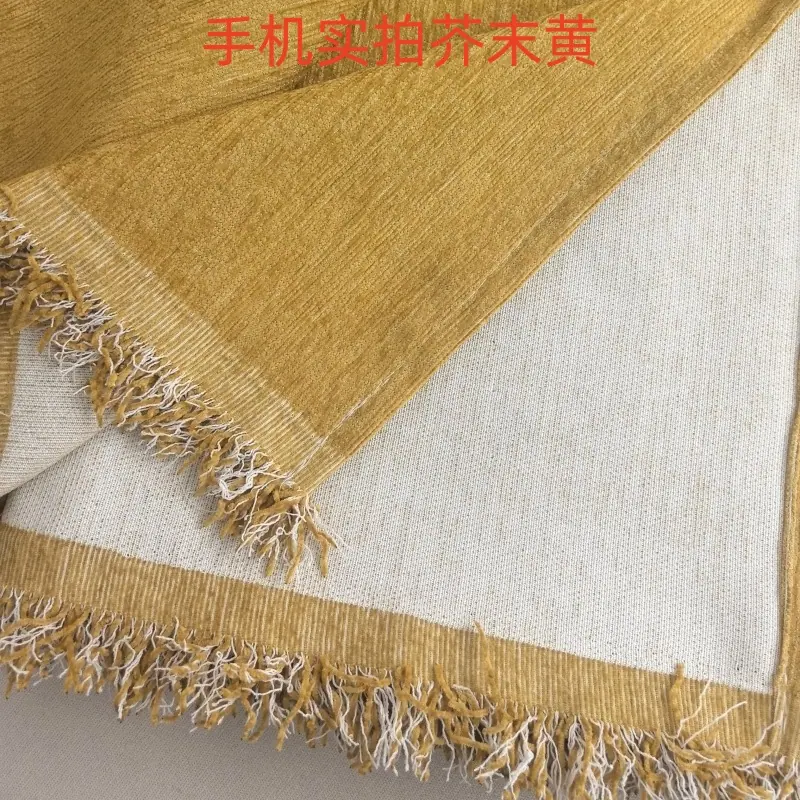 手机实拍芥末黄.jpg