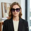Gafas de sol cuadradas grandes de protección UV con perneras anchas, populares en línea, hacen que la cara se vea más pequeña, con un aspecto de alta gama, protección UV, adecuadas para conducir, andar en bicicleta y vacacionar