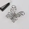 Design Personalizado Clipe Borboleta Líquido Metal Vento Frio Parte de Trás da Cabeça Grande Clipe Tubarão Novo Grampo de Cabelo Acessórios de Cabelo