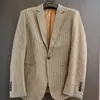 Sala de Modelos de Ropa Suave para Hombres Vestuario Estilo Italiano Sencillo Chaqueta de Traje para Hombres Exhibición de Accesorios Armario Decoración