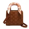 2026 Nova Bolsa de Mão Vintage de Comércio Exterior de Alto Padrão Estilo Lady Dior Moda Feminina Versátil Bolsa de Ombro e Transversal