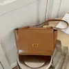 Bolso de Hombro de Moda para Mujer Gran Capacidad 2026 Nuevo Otoño Gama Alta Retro Exquisito Versátil Bolso Tote para el Trabajo