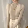 Suéter feminino de caxemira, estilo fino para primavera e outono, modelador, versão coreana, blusa de base quente, gola alta parcial, suéter casual elástico, moderno