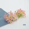 Lirios de Cristal Cadena Simulación Osmanthus Adorno para la Cabeza Minoritario Accesorios para el Cabello Fabricación Caja de Flores Paquete de Materiales Caja de Regalo con Flores