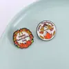 Broche Esmaltado Redondo Estilo Europeu e Americano para Ação de Graças Padrão de Peru e Guirlanda de Abóbora Decoração de Feriado Acessório Tendência