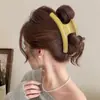 Pinza de tiburón negra en forma de corazón para recogido, elegante pinza para el pelo floral para la parte trasera de la cabeza, gran accesorio para el pelo de pinza de garra estilo nuevo 2026