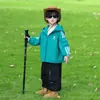 Chaqueta de otoño para niño 2026 nueva, cortavientos a rayas con capucha, genial y moderno, para niños pequeños, top de primavera y otoño para niños