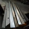 Rascador de guía de máquina herramienta, placa divisoria central, placa divisoria central, barrera de agua de goma de acero inoxidable en forma de V, rascador de máquina herramienta inclinada CNC
