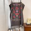 Bufanda cálida de cachemira de doble cara retro bordada con flores que combinan con todo para otoño e invierno, chal grueso de estilo étnico para mujer