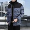 Abrigo de invierno nuevo, grueso y cálido, acolchado de algodón, para hombre, holgado, con estampado de letras, cuello alto, acolchado de algodón