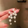 Pendientes de Perla con Borla Simples y Elegantes para Mujer, Estilo Barroco Minimalista, Pendientes de Botón Versátiles y Únicos