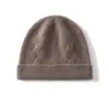 Nuevos estilos de otoño e invierno: Gorros de cachemira de punto trenzado de color liso para mujer, con diseño de ala, calentador de cuello y parte superior redonda, todo para mantenerte abrigada.