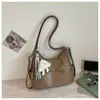 Bestseller transfronterizo: bolsa de gran capacidad para ir al trabajo, bolso tote vintage de nicho, bolso versátil de moda nuevo para mujer, bolso cruzado