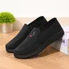 Sapatos Casuais Masculinos de Primavera e Outono, Slip-On Confortáveis Sapatos de Tecido Old Beijing, Sapatos Masculinos, Sapatos de Pai, Sapatos de Solado Macio para Pessoas de Meia-Idade e Idosos