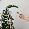 Decoración navideña transfronteriza elfo de cuello torcido árbol de Navidad árbol de Navidad pequeño creativo decoración de paquete blanco plateado