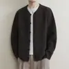 Moletom cardigã de tricô com decote V da moda para homens, novo top jaqueta casual para o outono de 2026