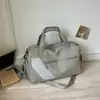 Bolso bandolera para viajes cortos, gran capacidad, ligero, bolsa de mano para mujer, con separación de secos y húmedos, compartimento para zapatos, bolsa para yoga y fitness
