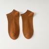 Calcetines nuevos para hombre de verano de algodón invisibles tipo calcetín de barco absorbentes de sudor color liso simples cortos de doble aguja extracción todo partido secado rápido finos