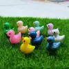 Nuevos Accesorios de Resina de Pato de Color Sólido Mini Lindos Adornos Pequeños Tridimensionales Colgante Joyería DIY