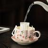 Juego de Taza y Platillo de Café con Flor de Durazno Pintada a Mano Taza de Cerámica para el Hogar Taza Especial para Té de la Tarde para Chicas de Oficina