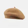 Boina Elegante de Lana Nueva Otoño/Invierno 2026 para Mujer, Moderna y Versátil, Sombrero de Artista Adelgazante