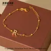 Pulseira Personalizada de Aço Titânio com Letras para Mulheres 26 Letras Inglesas Corrente de Contas Aço Inoxidável Leve Luxo Estilo Ins Personalização em Massa
