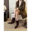 Sensação de Alto Nível! Botas Curtas Pretas Bico Fino em Couro Macio Salto Baixo para Mulheres Outono e Inverno Novas Botas de Cano Largo