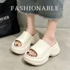 Pantuflas de Suela Gruesa con Decoraciones de Pedrería DIY, Estilo Urbano para Mujer, Ropa de Verano para Exteriores, Sandalias Creativas Antideslizantes para Playa
