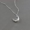 Nalan plata esterlina S925 diseño de estilo ins fresco y dulce personalidad patrón de textura cóncava y convexa collar de luna Y01628