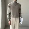 Suéter de gola alta masculina outono e inverno estilo coreano folgado cor sólida manga longa suéter de baixo