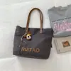Tendencia de Moda 2026 Bolso de Gran Capacidad con Textura Sencilla y Diseño Elegante, Nuevo Bolso Tote de Invierno para Mujer