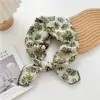 Bufanda Cuadrada Pequeña de Algodón Puro 70cm Transpirable Fresca Suave Artística Decorativa Bufanda de Seda Pequeña Primavera y Verano Versátil Bufanda Floral Mujer