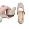 Elegantes y modernos zapatos Mary Jane metálicos con cadena para aumentar la altura para mujer, nuevos zapatos vintage estilo Chanel para el otoño de 2026 para ir al trabajo