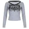 Camiseta Vintage de Estilo Americano con Bloques de Color, Cuello en V, Manga Larga para Mujer, Estampado de Letras Desgastado, Con Cordones, Hombros Descubiertos, Corte Ajustado, Chica Caliente Bailando