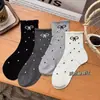 Meias para homens e mulheres, meias curtas para primavera e verão, cor sólida, finas, absorventes de suor, respiráveis, pretas, brancas, cinzas, meias invisíveis, antiderrapantes, não caem, meias de feira de rua
