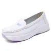 Sapatos de enfermagem femininos em estoque para o outono, com sola macia, respiráveis, antiderrapantes, couro genuíno, sapatos de trabalho médicos pretos, comércio exterior transfronteiriço, dropshipping de uma peça