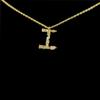 Collar de letras femenino europeo y americano ins collar de circonitas de oro de 18k diseño nicho cadena clavicular temperamento simple cadena de suéter