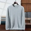 Suéter pullover de cachemira premium engrosado para otoño e invierno, nuevo, corte holgado, para hombre, cuello redondo, manga larga, sencillo, básico de lana